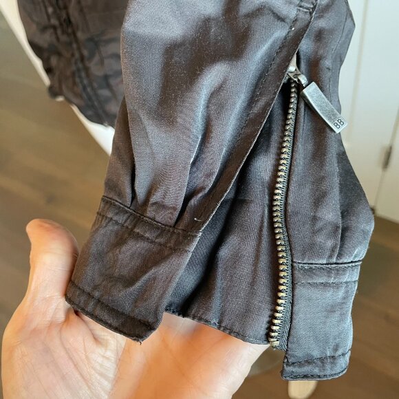 Betty Barclay Collection Lightweight Full Zip Jacket w Ruching Detail Grey Sz 10 - Picture 4 of 12